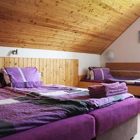 Apartmany Fialka カシュペルスケー・ホリ エクステリア 写真
